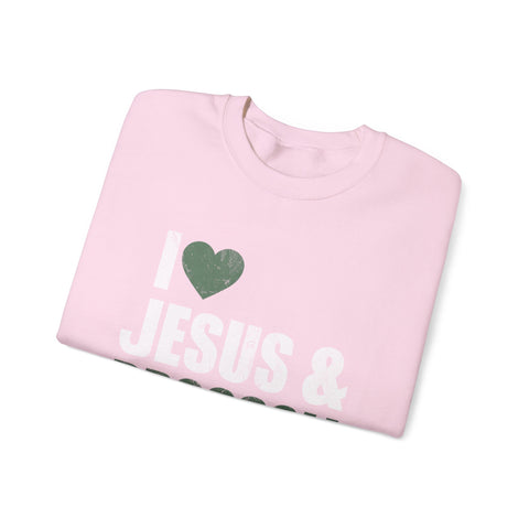 I Love Jesus and Broccoli - Heavy Blend™ Crewneck Sweatshirt