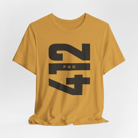 412 Bold Vertical Number Tee — Minimalist Monochrome Graphic T-Shirt