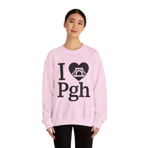 I Love PGH - Heavy Blend™ Crewneck Sweatshirt
