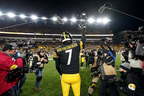 Quarterback of Steel: Ben Roethlisberger’s Remarkable 18-Year Career in Pittsburgh Book Pediment Publishing   