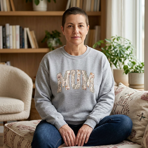 Pittsburgh “Mum” Sweatshirt – Yinzer Mother’s Day Crewneck Mom Floral Varsity