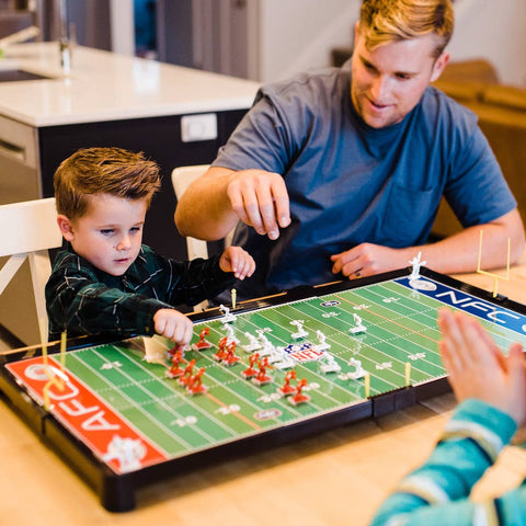 NFL Deluxe Electric Football® Game Set Game Party Animal, Inc.