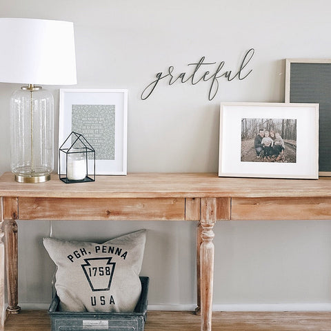 Grateful Script Wall Decor