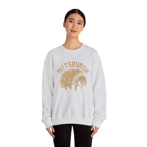 Pittsburgh Baseball Skyline - Heavy Blend™ Crewneck Sweatshirt