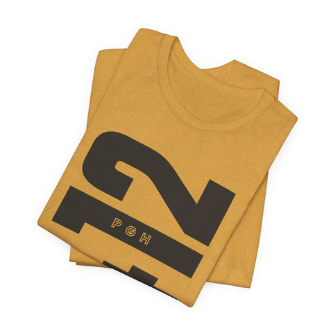 412 Bold Vertical Number Tee — Minimalist Monochrome Graphic T-Shirt