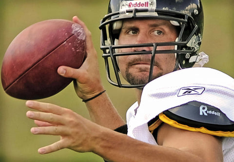 Quarterback of Steel: Ben Roethlisberger’s Remarkable 18-Year Career in Pittsburgh Book Pediment Publishing   