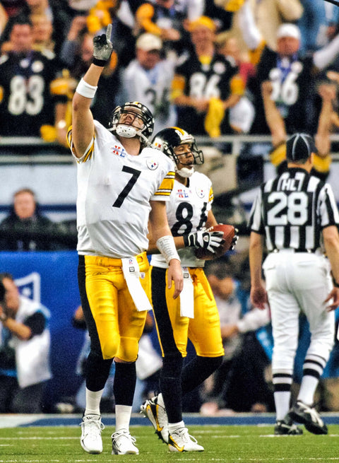 Quarterback of Steel: Ben Roethlisberger’s Remarkable 18-Year Career in Pittsburgh Book Pediment Publishing   