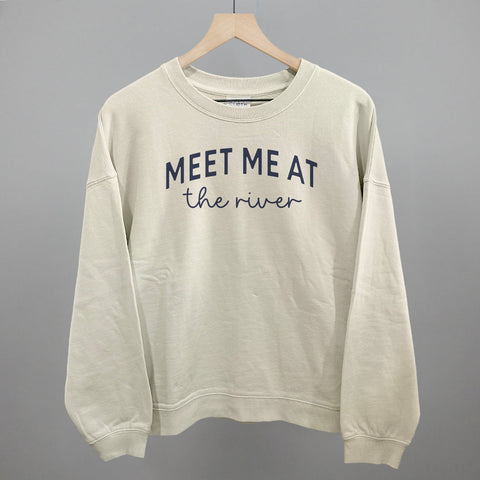 Meet Me At The River Shirt – Comfortable Cotton Tee With Arch Script Design