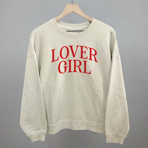 Lover Girl Arch Tee – Vintage Style Graphic Shirt With Stylish Dye Process