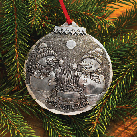 Love You S'More Ornament – Whimsical Christmas Decoration With Cozy Fire Scene