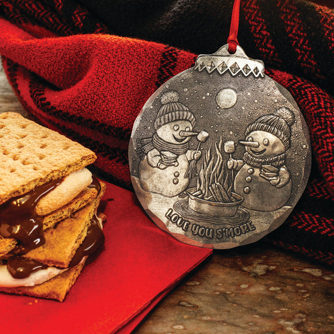 Love You S'More Ornament – Whimsical Christmas Decoration With Cozy Fire Scene