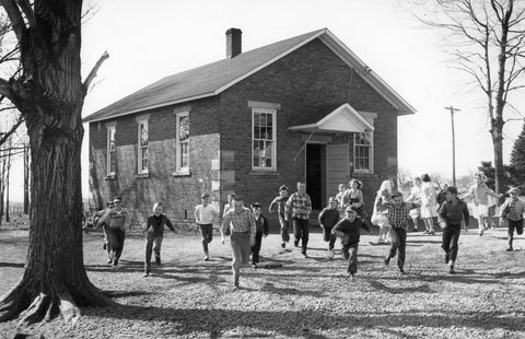 Mercer County: Through Our Eyes - 150 Years of The Herald Book Pediment Publishing   