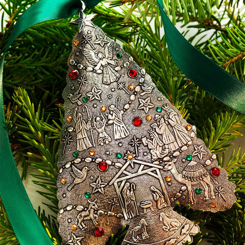 O Holy Night Christmas Tree – Handcrafted Aluminum Ornament with Austrian Crystals