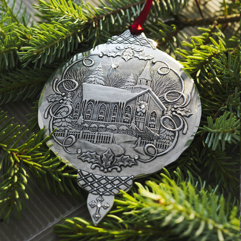 Christmas Ornament Set - Wendell August Forge Festive Ornaments & Holiday Heirloom Gift