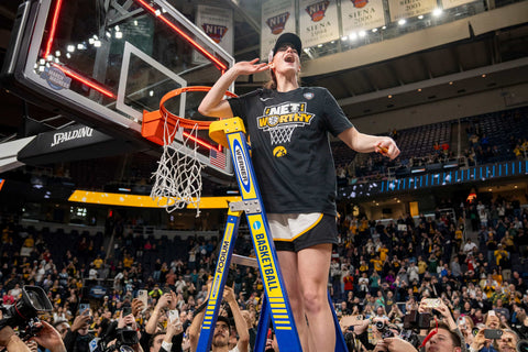 Caitlin Clark Book – Basketball Biography & Iowa Hawkeyes Career Highlights Hardcover