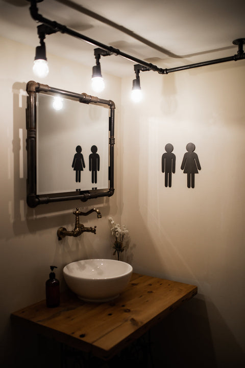Bathroom People (set of 2)