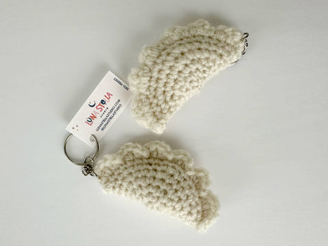 Pittsburgh Pierogi Keychain – Hand Crocheted Soft Pierogi Charm With Silver Key Chain
