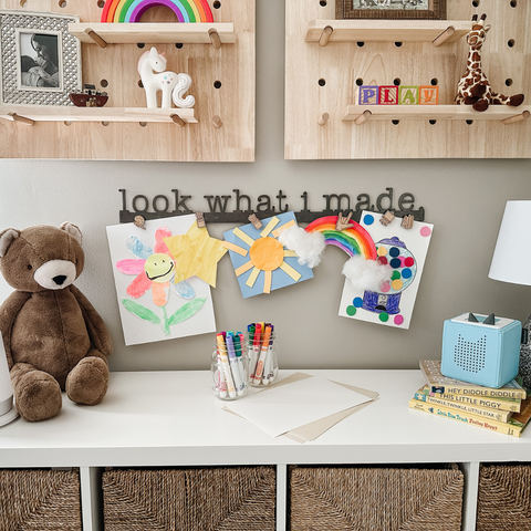 'Look What I Made' Magnetic Bar (typewriter font)