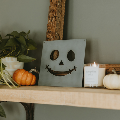 Cute Jack-o'-Lantern Pumpkin Face Wall Decor Sign