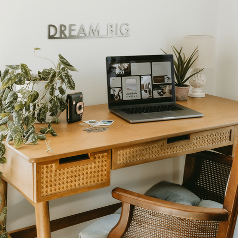 'Dream Big' Bar Wall Decor