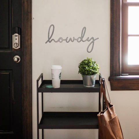 "Howdy" Script Wall Decor