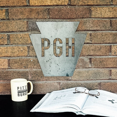 Keystone Wall Decor – Steel Wall Art With Pittsburgh Skyline Art | Rustic Metal Keystone Plaque Wall Decor - YinzerShop