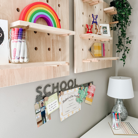 'School' Magnetic Bar Wall Decor