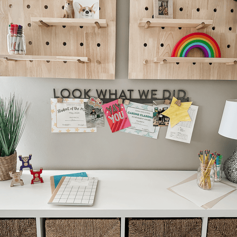 Magnetic Display Bar - Steel Photo Holder For Child Artwork & School Projects Wall Decor - YinzerShop