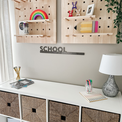 'School' Magnetic Bar Wall Decor