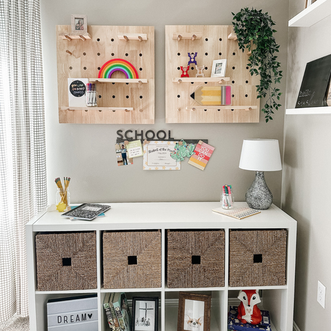 'School' Magnetic Bar Wall Decor