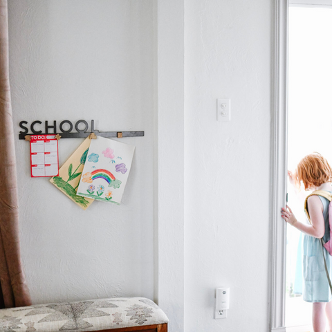'School' Magnetic Bar Wall Decor