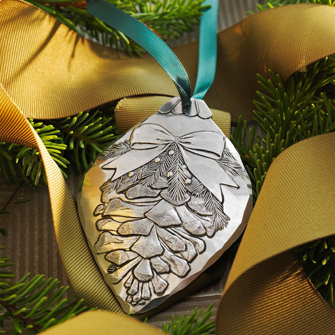 Pinecone Bulb Ornament – Wendell August Forge Rustic Aluminum Holiday Decor Charm - YinzerShop